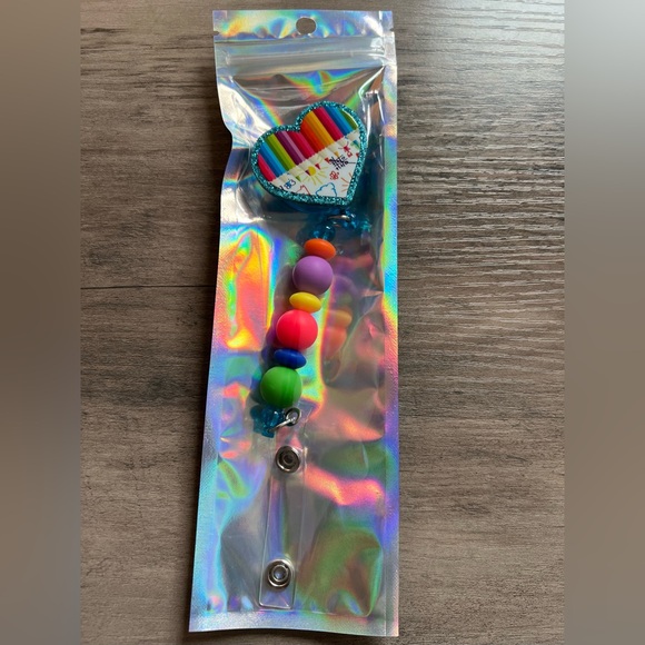 Teacher badge reel - Picture 5 of 5